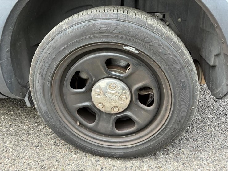 2015-ford-explorer-police-interceptor-image-10