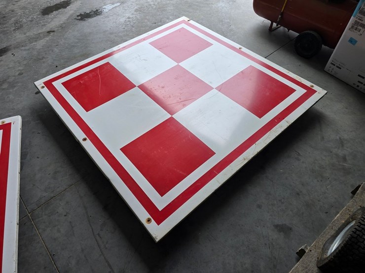 #44-•-checker-feed-sign-image-3