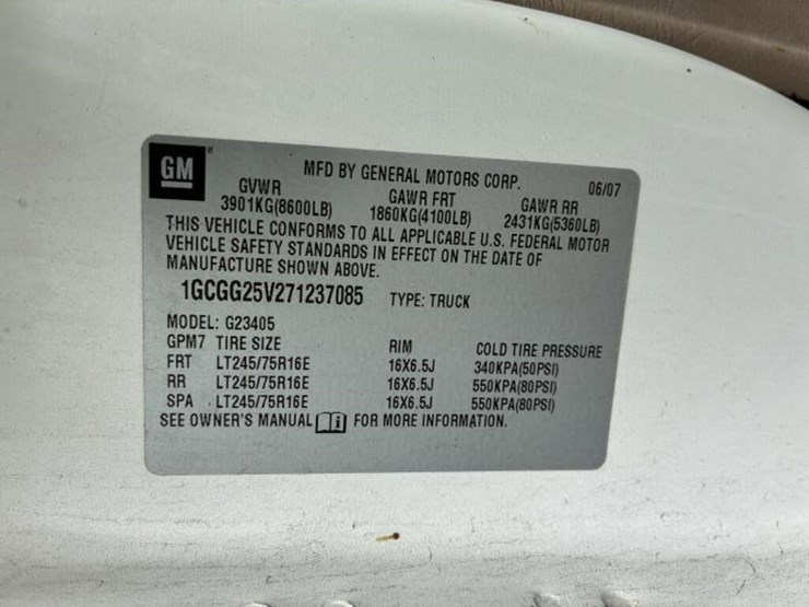 2007-chevrolet-express-2500-image-22