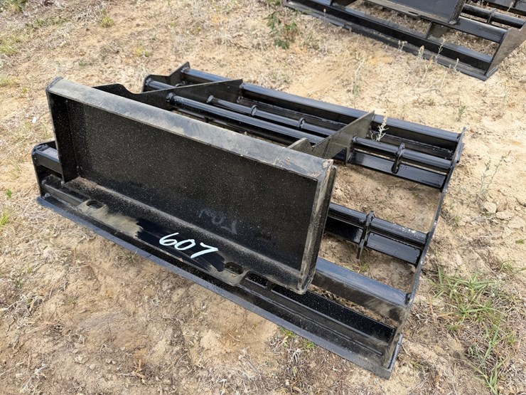 #608-•-#607-•-mini-skid-steer-land-leveler-image-2