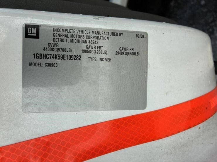 2009-chevrolet-silverado-3500-image-16