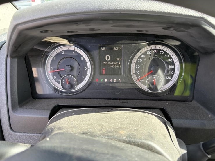 2018-ram-2500-hd-image-13
