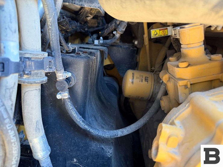 2017-caterpillar-299d2-image-38