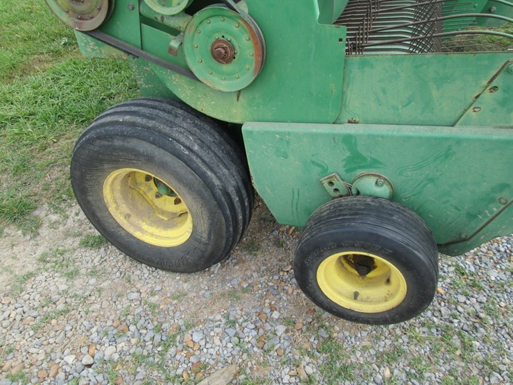 john-deere-348-image-24