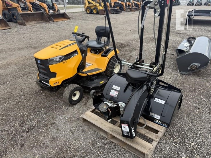 2019-cub-cadet-xt1-lt46-image-1