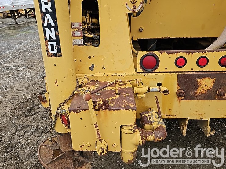 1967-ingersol-rand-dm3-truck-mounted-drilling-rig-image-13