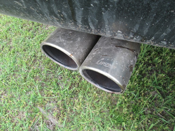 2006-chevrolet-2500-image-13