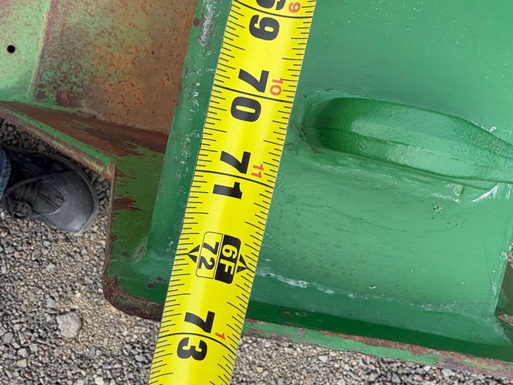 2015-john-deere-5075e-image-10