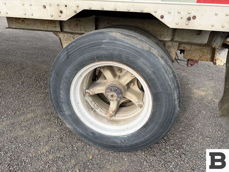 1984-fruehauf-open-top-image-17