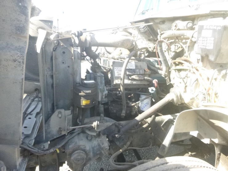 2001-international-4900-image-19