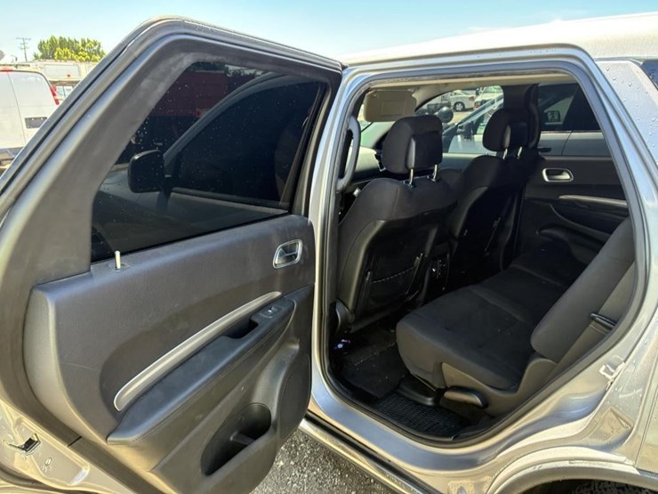 2019-dodge-durango-image-12