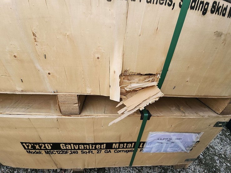 12x20-galvanized-metal-livestock-shed-image-12