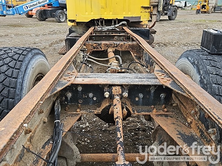 international-f-2654-image-16