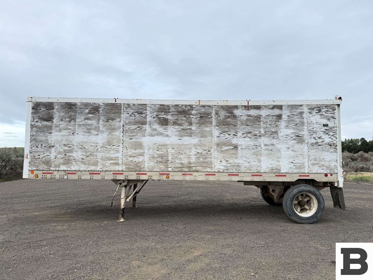 1984-fruehauf-open-top-image-3