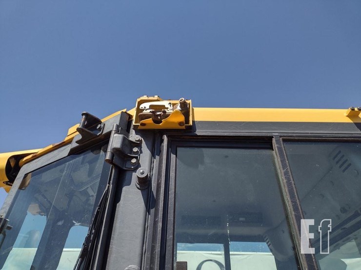 2016-komatsu-d37ex-23-image-23