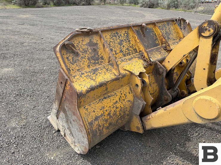 1993-caterpillar-416b-image-13