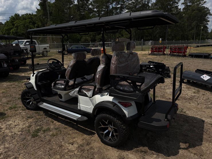 #580-•-#579-•-golf-cart-image-2