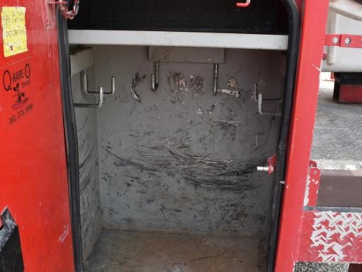 2019-ford-f550-image-8