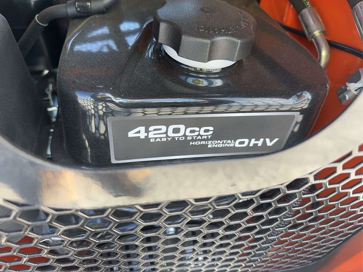 2026-future-ft36c-mini-skid-steer-image-12