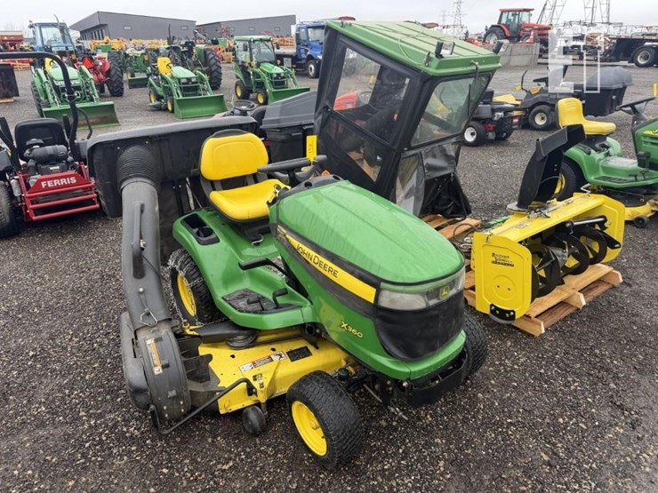 2011-john-deere-x360-image-2