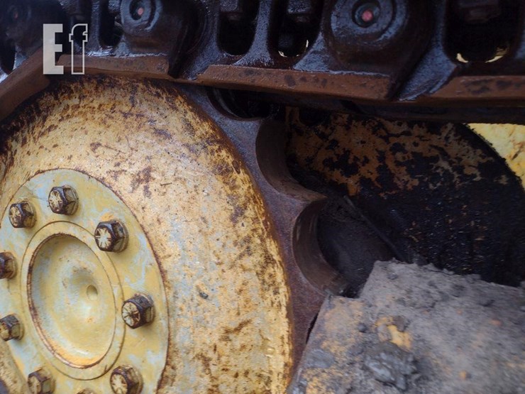 2013-deere-450j-image-30