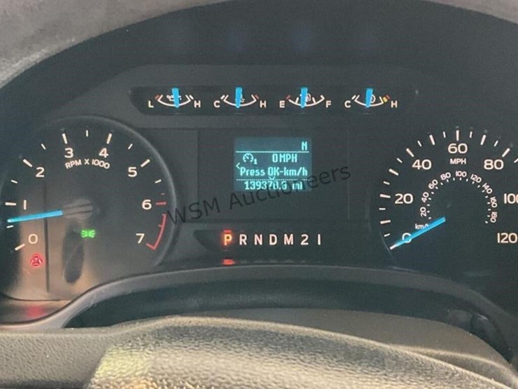2017-ford-f150-image-19