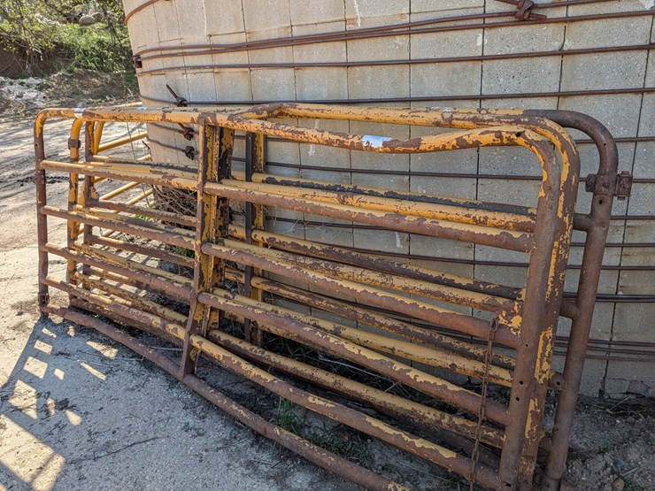 #5472-•-sioux-cattle-gates-image-1