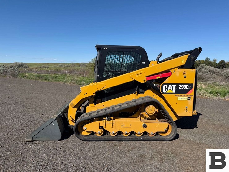 2017-caterpillar-299d2-image-3