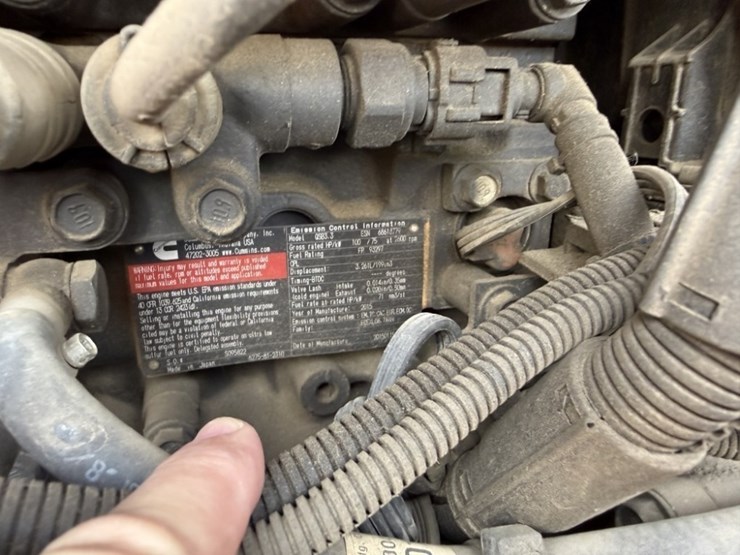 2015-sky-trak-8042-image-19