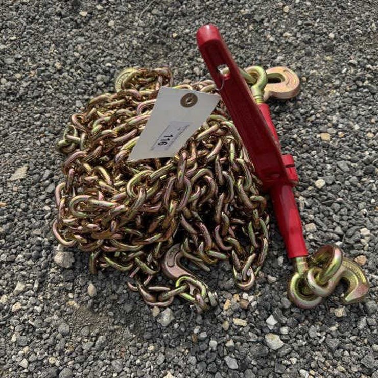 #116 • (1) 9200 lb Ratchet Binder & (2) 3/8" 20' Chains