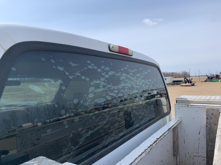 2004-ford-f350-image-40