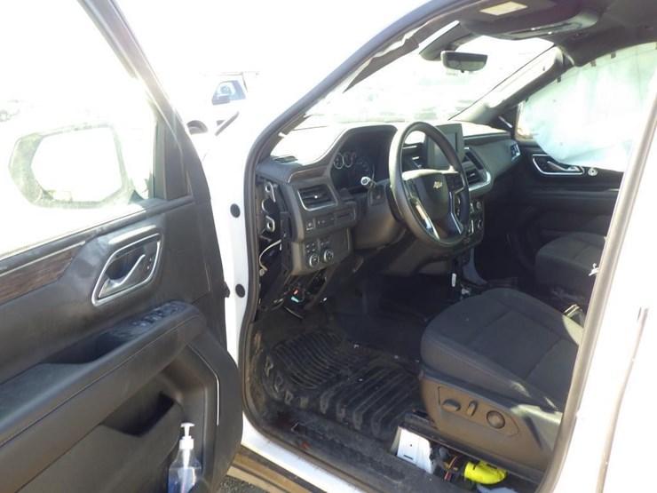2022-chevrolet-tahoe-image-5
