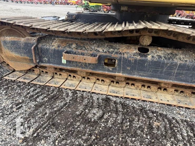 2022-caterpillar-310-image-7