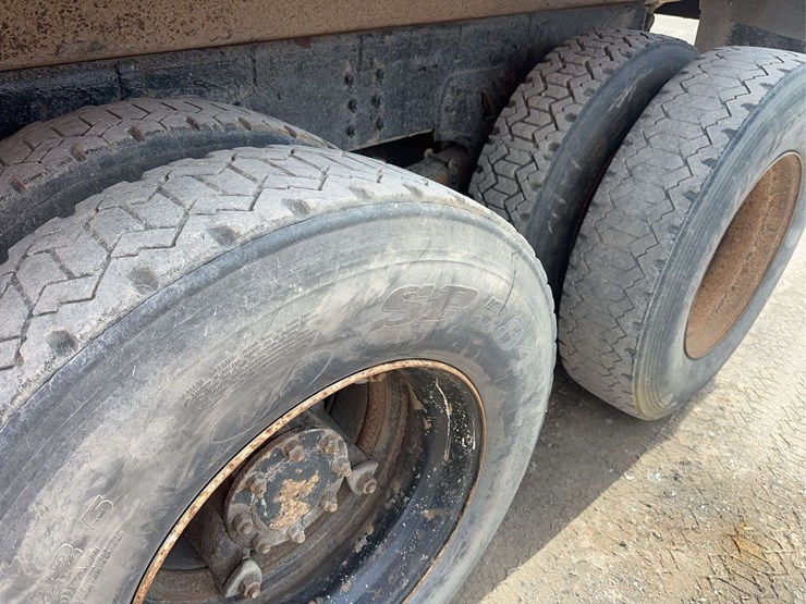 1995-gmc-topkick-c7500-image-10