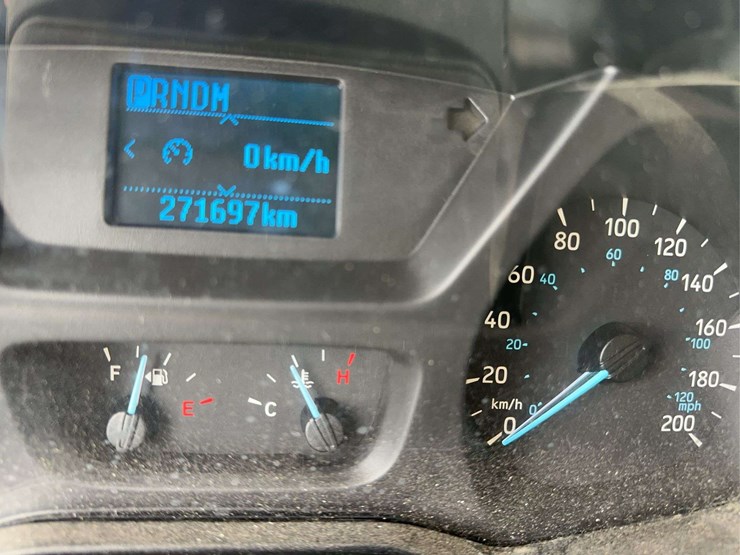 2019-ford-transit-image-25