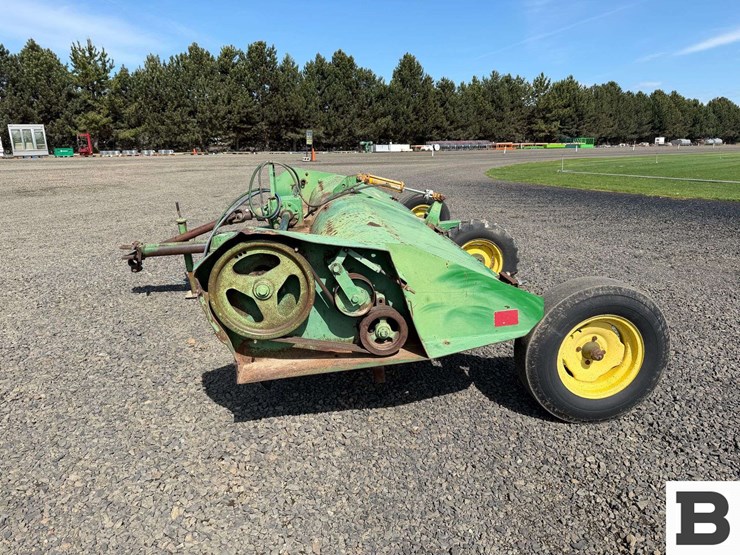 john-deere-27-image-3