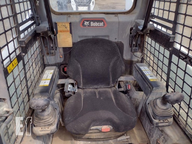 2021-bobcat-t76-image-11