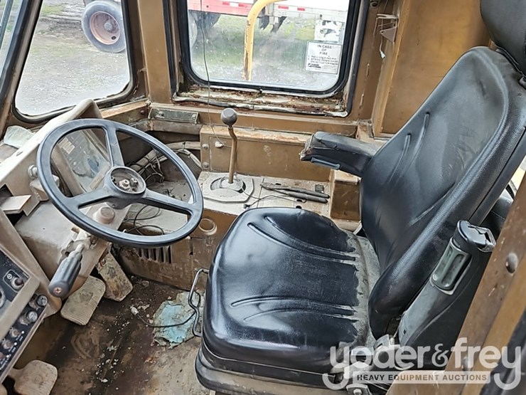 1994-caterpillar-836c-image-25