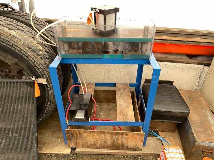 #10370-•-pneumatic-operated-punch-press-image-2