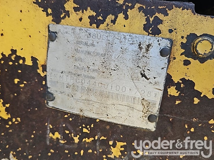 2005-komatsu-pc138-image-41