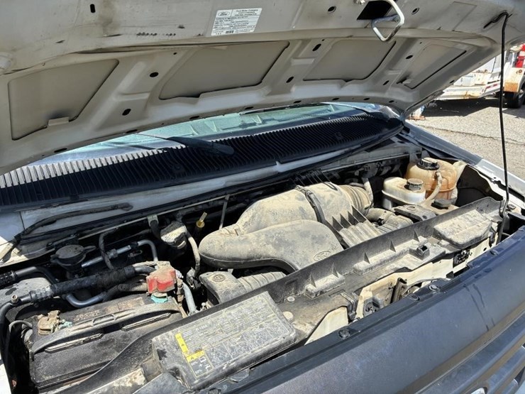 2012-gmc-sierra-2500-image-26