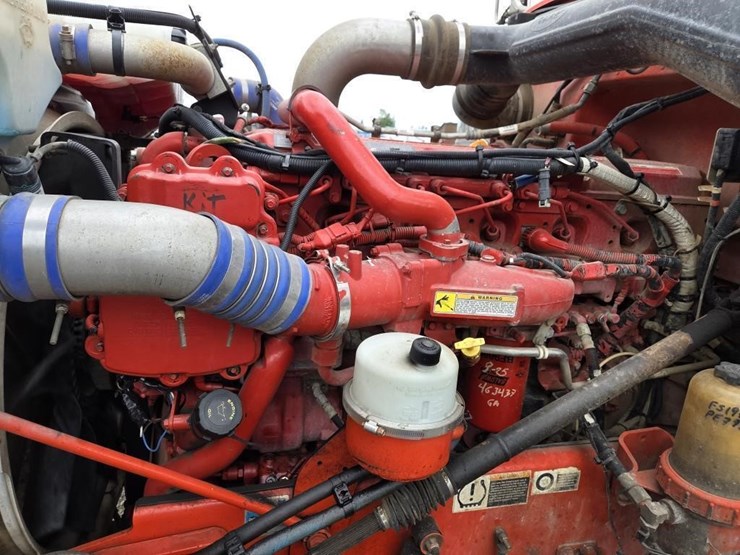 2016-peterbilt-367-image-28