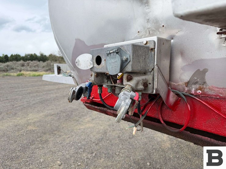 1972-brenner-tank-trailer-image-9