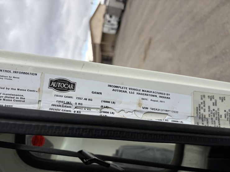 2011-autocar-xpeditor-image-22