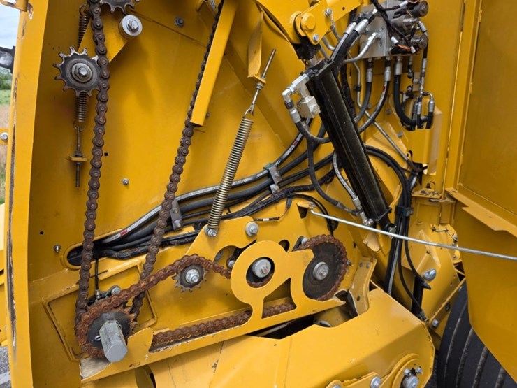 2020-vermeer-604r-signature-image-20