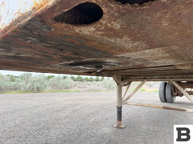 1984-fruehauf-open-top-image-10