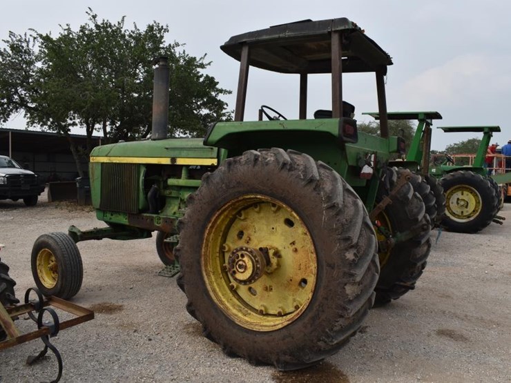 john-deere-4430-image-4