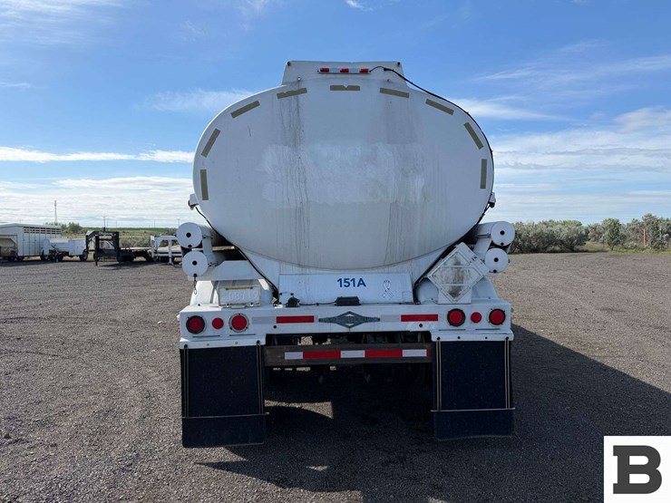 1990-beall-tanker-image-4