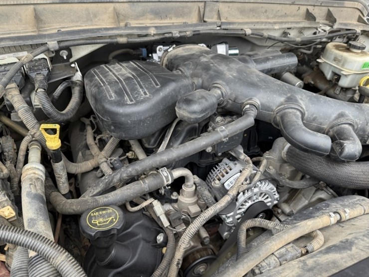 2015-ford-f550-sd-image-12