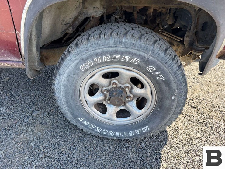 1987-nissan-pickup-image-21